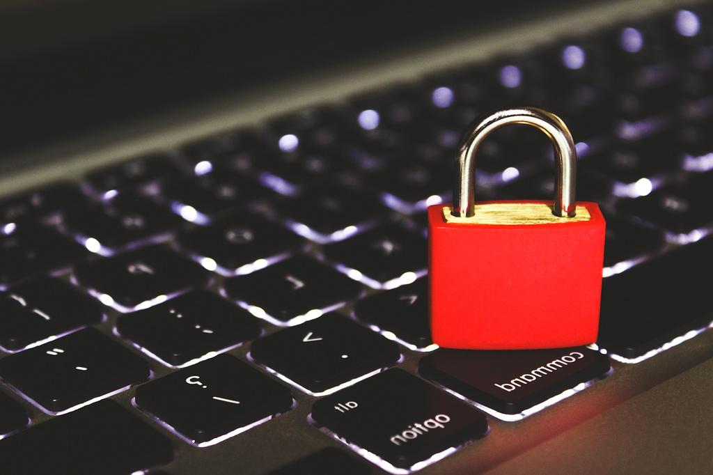 Icons representing tips and security concepts